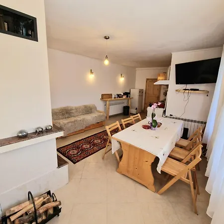 Cozy & Spacious Pamporovo *